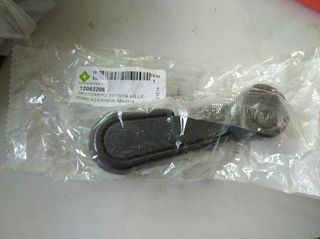 TOYOTA HILUX ΧΕΡΟΎΛΙ ΠΑΡΑΘΥΡΟΥ ΕΣ-thumb-1