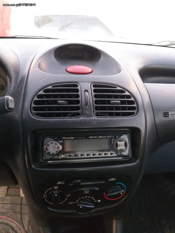 ΚΟΝΣΟΛΑ PEUGEOT 206 **AUTO IKAS**