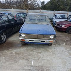 Nissan   '02-thumb-10