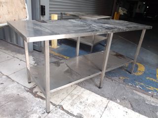 Παγκοι και τραπεζια ανοξειδωτα