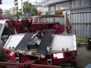 Γερανός-Φορτηγά Με Γερανό Ford 1981 F350-thumb-1