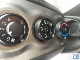Toyota Yaris 2009 6 speed start stop-thumb-17
