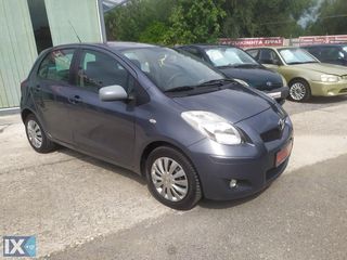 Toyota Yaris 2009 6 speed start stop-thumb-1