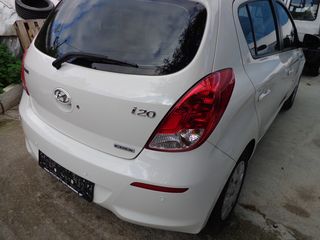 Hyundai i 20 2013-thumb-7