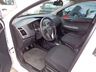 Hyundai i 20 2013-thumb-9