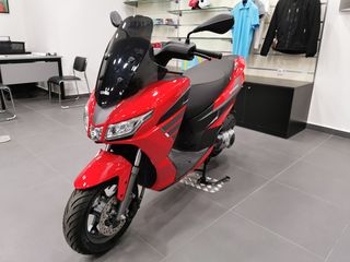 Aprilia SXR 50 2026-thumb-3