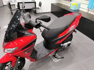 Aprilia SXR 50 2026-thumb-18