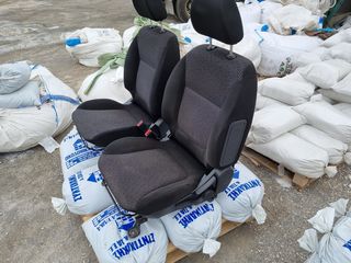 ΚΑΘΙΣΜΑΤΑ ΓΙΑ MITSUBISHI L200-thumb-1