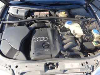 AUDI A4 1997-thumb-3