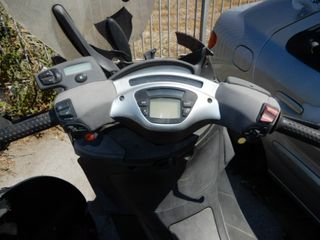 Piaggio x9 500cc evo για ανταλλακτικα!!!-thumb-14