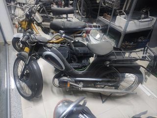 Μοτοσυκλέτα μοτοποδήλατο '54 Berini m21 Pluvier Moped