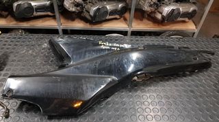 Honda Supra- Αριστερό Πλαστικό Ουράς