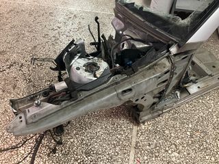 ΡΑΜΦΟΣ ΕΜ.ΑΡ.C CLASS W203-thumb-1