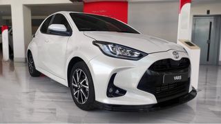 TOYOTA YARIS (2020+) ΕΜΠΡΟΣ ΣΠΟΙΛΕΡ υψηλής ποιότητας ABS
