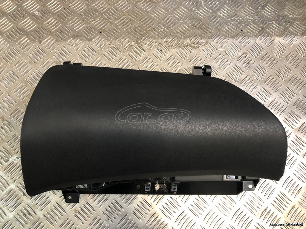 Ντουλάπι ταμπλό άνω Nissan Note E12 13-19