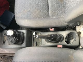 FORD TRANZIT CONNECT-thumb-4
