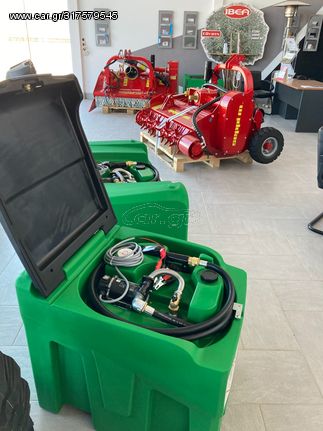 Τρακτέρ Fendt 2025 ΔΕΞΑΜΕΝΕΣ ΠΕΤΡΕΛΑΙΟΥ
