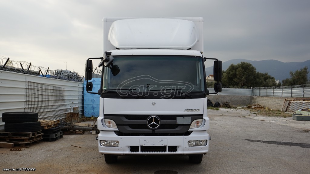 Κόφα Mercedes-Benz 2011 1224