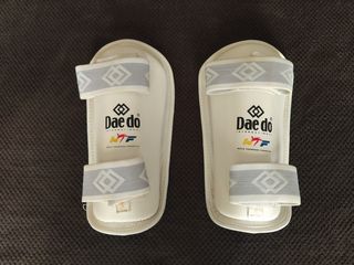 ΕΞΟΠΛΙΣΜΟΣ TAE KWON DO-thumb-1