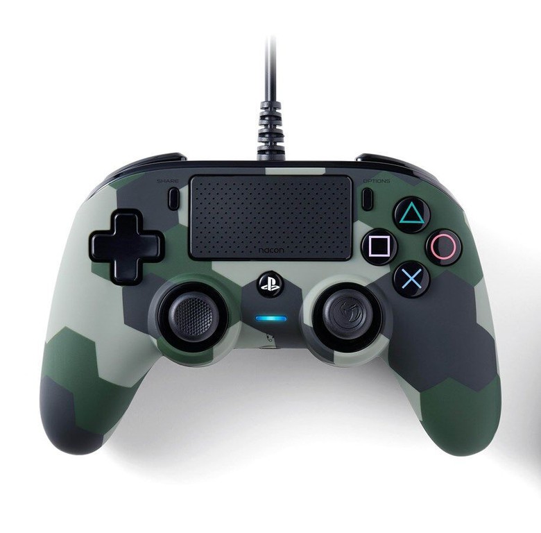 Nacon Compact Controller (Green Camouflage) / PlayStation 4