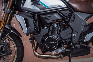 CFmoto 700 CL-X 2026 Heritage-thumb-33