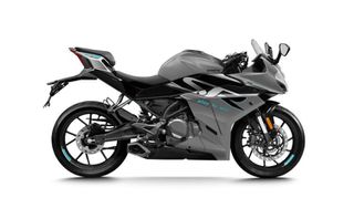 CFmoto 300 SR 2026 EU5+