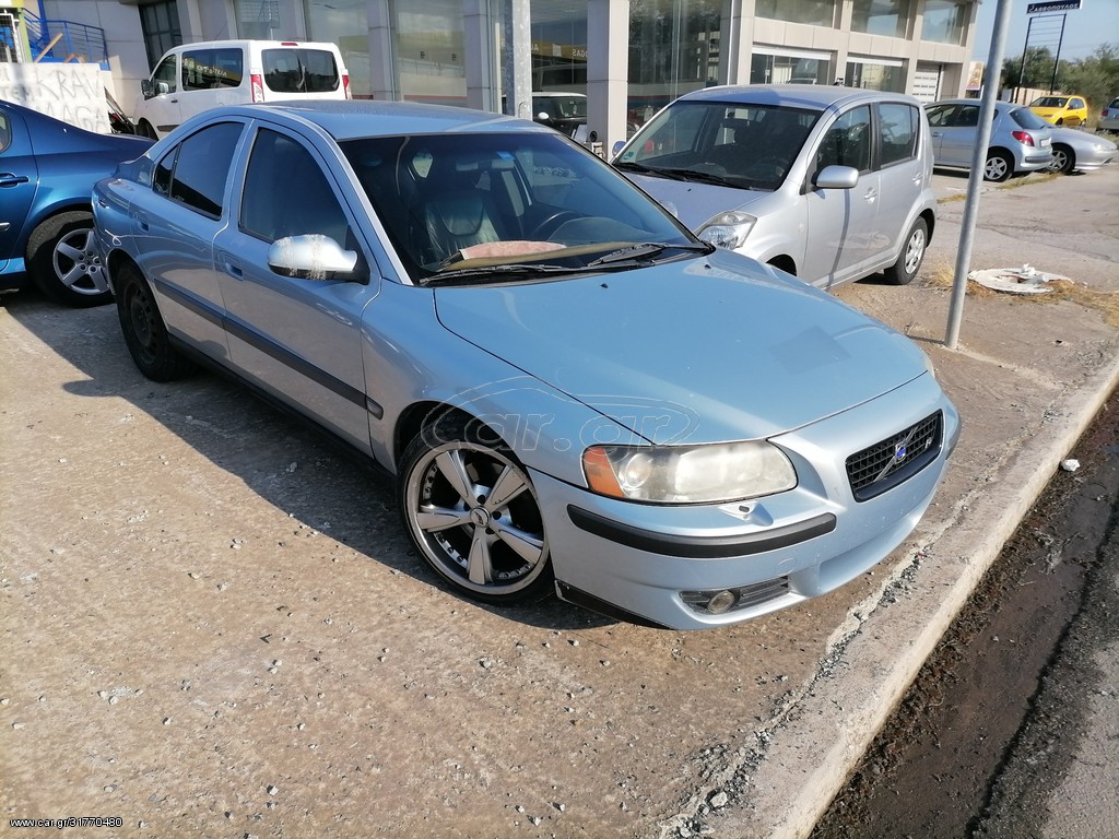 VOLVO S60 TURBO