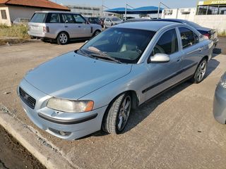 VOLVO S60 TURBO-thumb-1