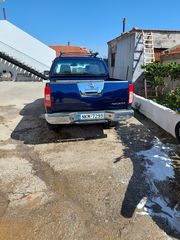 Nissan Navara 2005-thumb-1