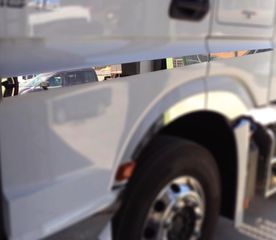 Σετ Ανοξείδωτα Διακοσμητικά Πόρτας για MERCEDES ACTROS MP4