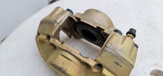 Μπροστινή δεξιά δαγκάνα Ford Capri Bendix B321713 / R266901300 / BCW169-thumb-4