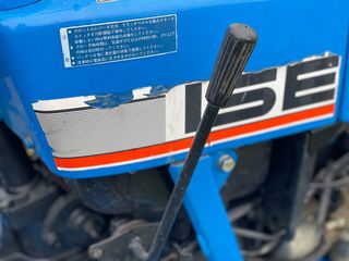 Αμπελουργικά Τρακτέρ Iseki 1985 TU1500-4x4-άβαφο-thumb-23