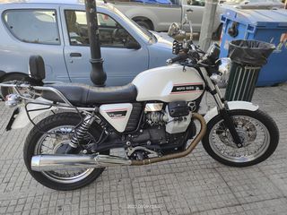 Moto Guzzi V 7 2009 09-thumb-4