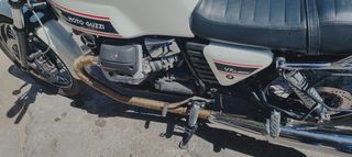 Moto Guzzi V 7 2009 09-thumb-5