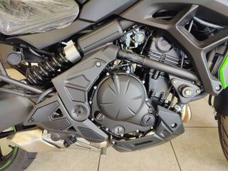Kawasaki Versys 650 2024 ΠΡΟΣΦΟΡΑ 8.495,00 !!-thumb-4