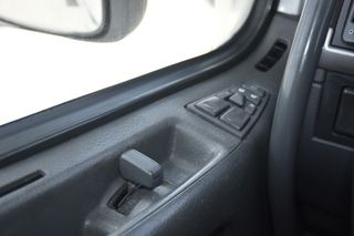 Σασί Volvo 2005 FH 12-420 R 6X2-thumb-17