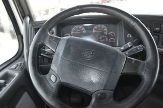Σασί Volvo 2005 FH 12-420 R 6X2-thumb-18