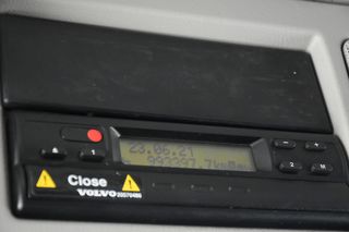 Σασί Volvo 2005 FH 12-420 R 6X2-thumb-21