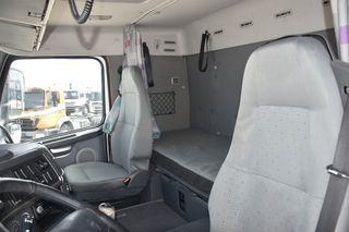 Σασί Volvo 2005 FH 12-420 R 6X2-thumb-26