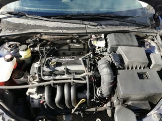 Ford Focus 2000-thumb-11