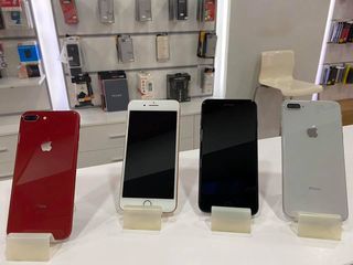 Apple Iphone 8 Plus Original (64GB) Eκθεσιακές Kαινουργιες με 9 Μήνες εγγύηση