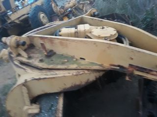 Γκρέιντερ Volvo 1985-thumb-4