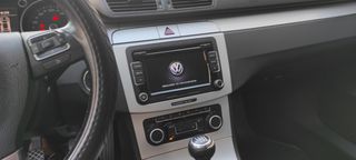 Volkswagen Passat CC 2008-thumb-2