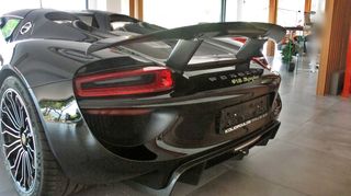 Porsche 918 2015 SPYDER E-HYBRID-thumb-24