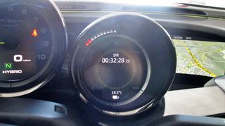 Porsche 918 2015 SPYDER E-HYBRID-thumb-64