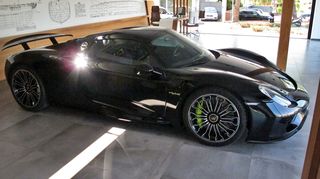 Porsche 918 2015 SPYDER E-HYBRID-thumb-32