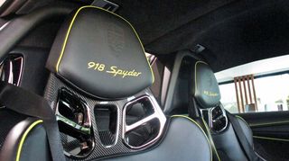Porsche 918 2015 SPYDER E-HYBRID-thumb-54