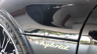 Porsche 918 2015 SPYDER E-HYBRID-thumb-102