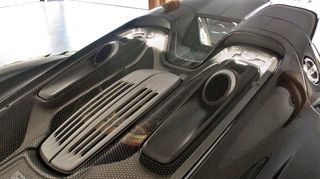 Porsche 918 2015 SPYDER E-HYBRID-thumb-110