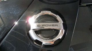 Porsche 918 2015 SPYDER E-HYBRID-thumb-27